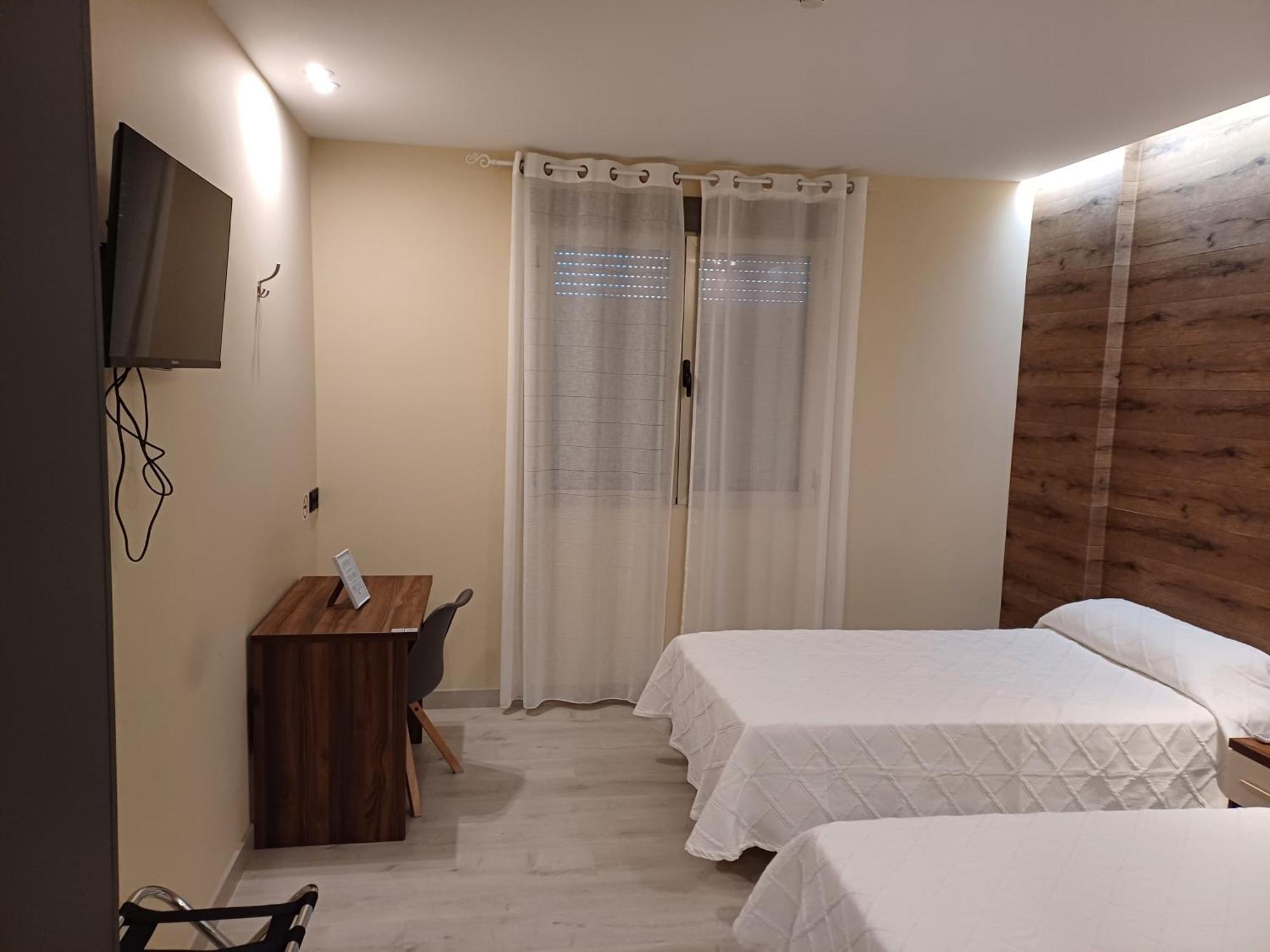Aureo Alojamiento Urbano Abarán Εξωτερικό φωτογραφία